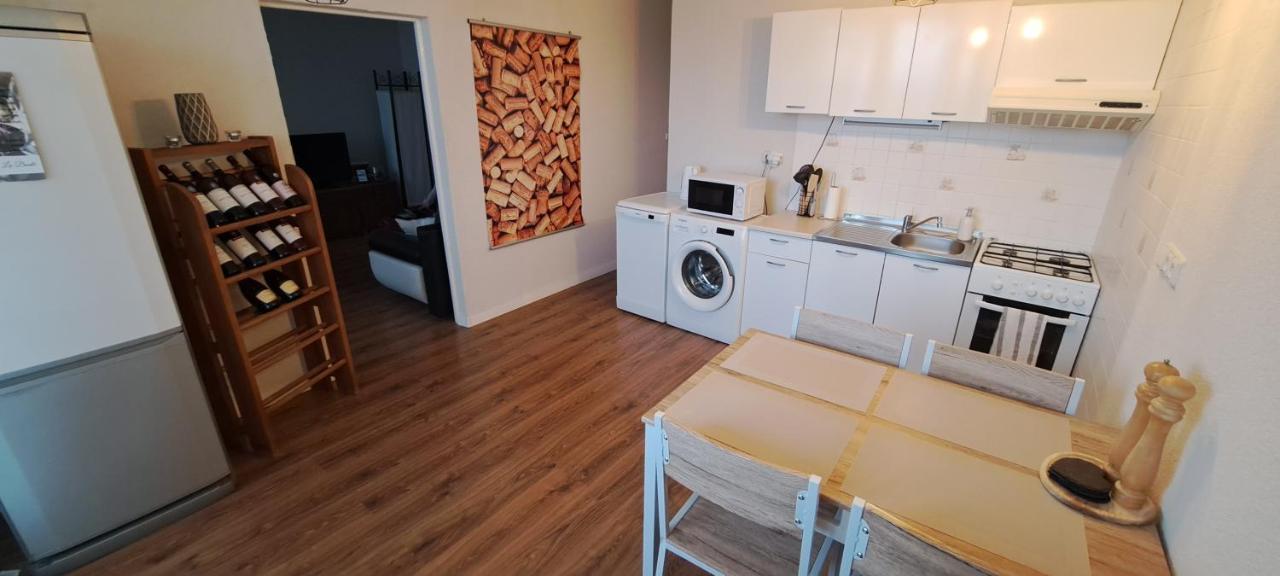 Útulný apartmán blízko centra Michalovce Exterior foto